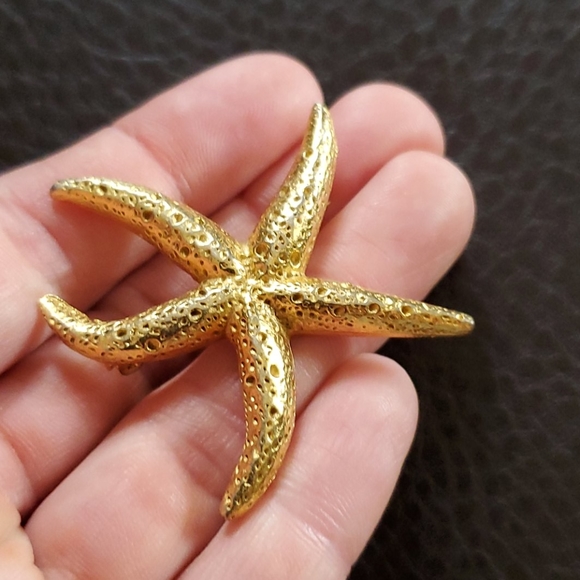 VTG starfish brooch - Picture 5 of 7